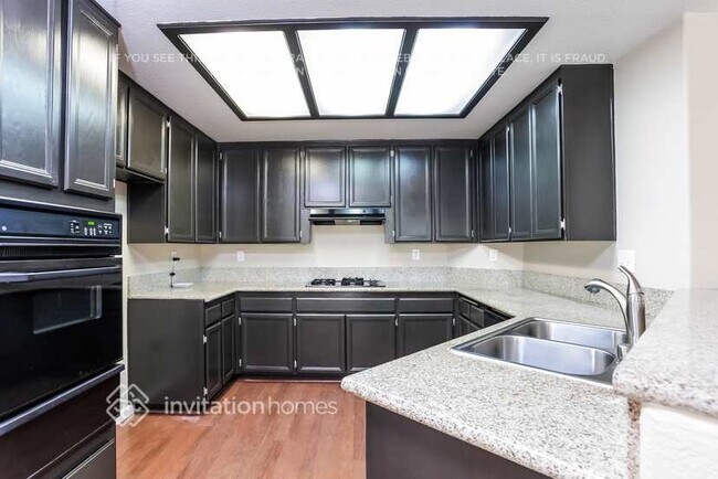 Building Photo - 22664 Springmist Dr