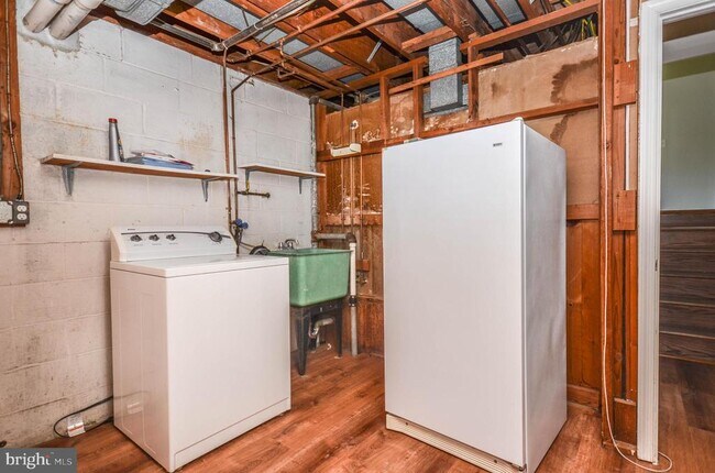 Building Photo - 3814 Archer Pl