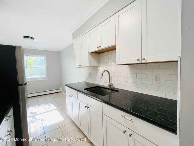 Building Photo - 14 Windsor Terrace