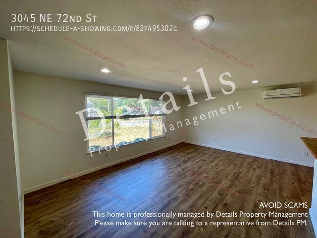 Building Photo - 3045 NE 72nd St
