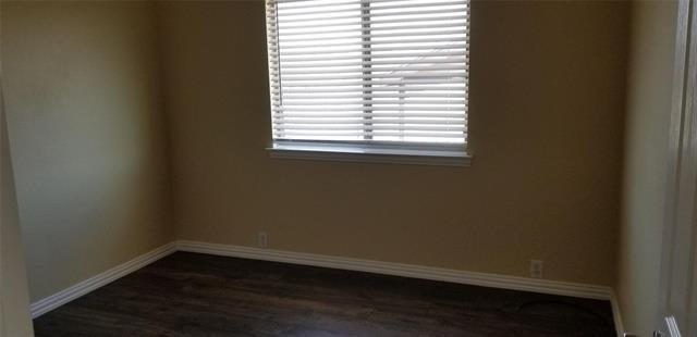 Building Photo - 903 Lasso Ln