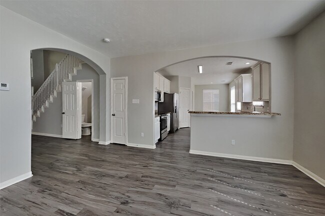 Building Photo - 7031 Tallow Knoll Ln