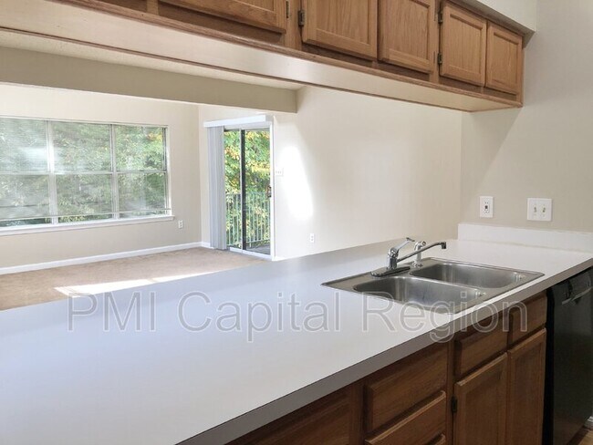 Building Photo - 2812 Clear Shot Dr