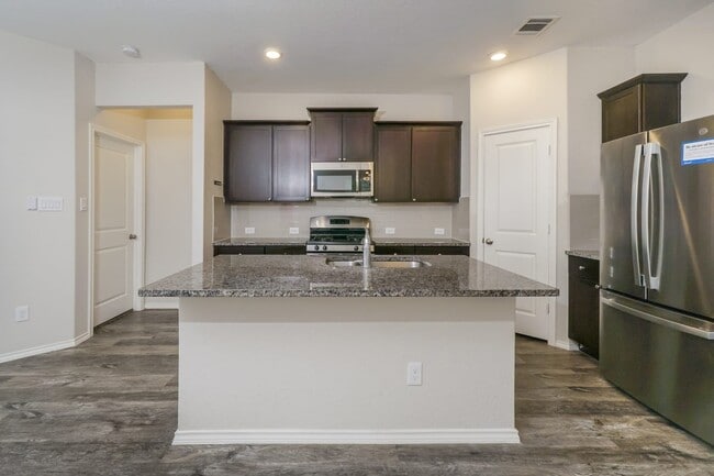 Building Photo - 8454 Lamus Wheel