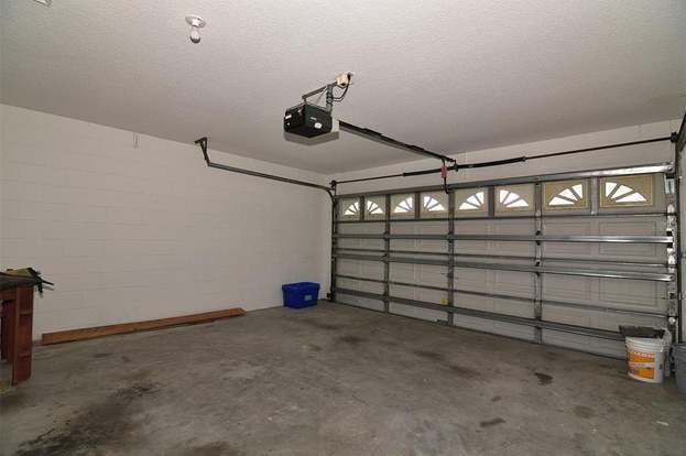 Building Photo - 109 Holloway Ct