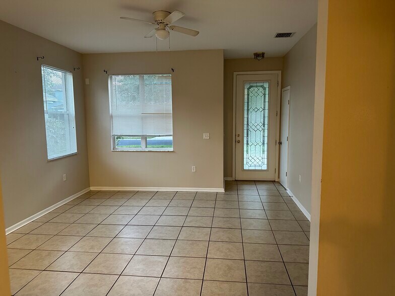 Living room - 11253 Running Pine Dr