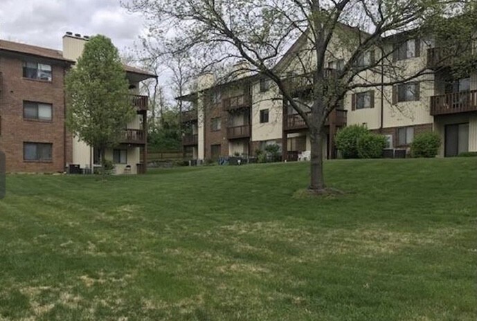 Building Photo - 1531 Springlet Ct