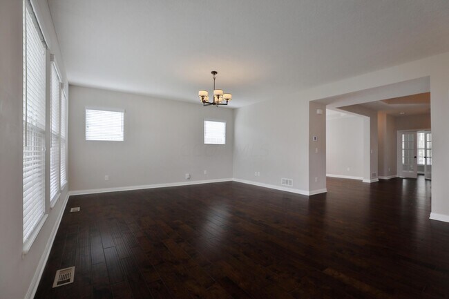 Building Photo - 1412 Leesland Dr