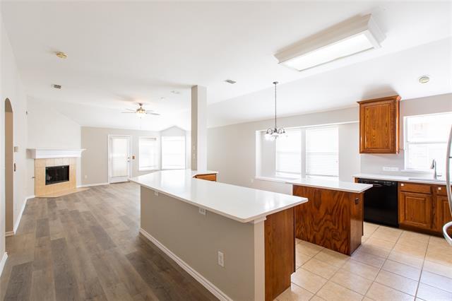 Building Photo - 1608 Woodhaven Ct