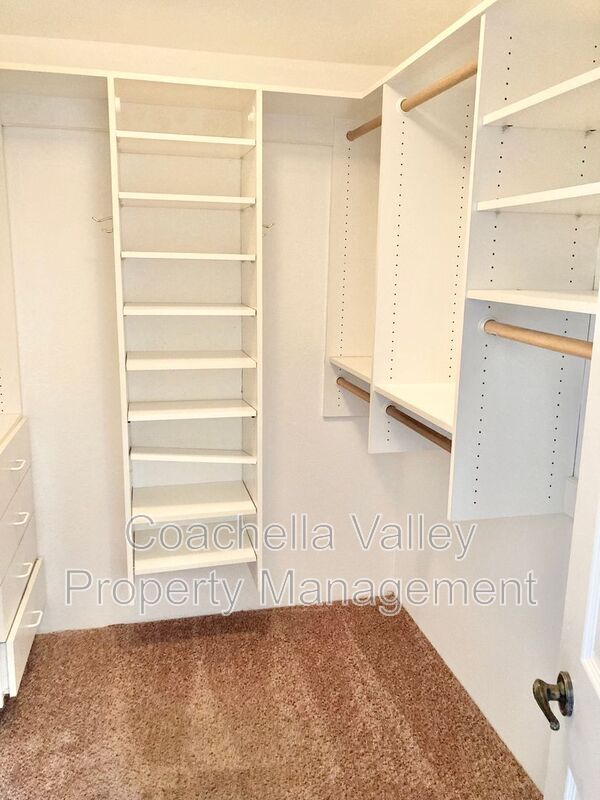 Building Photo - 45406 Driftwood Dr