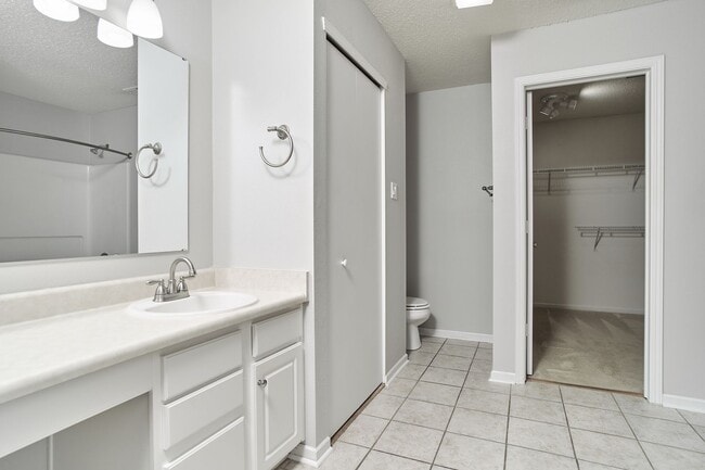 Building Photo - 3 BD/2.5 BA in Fishers!