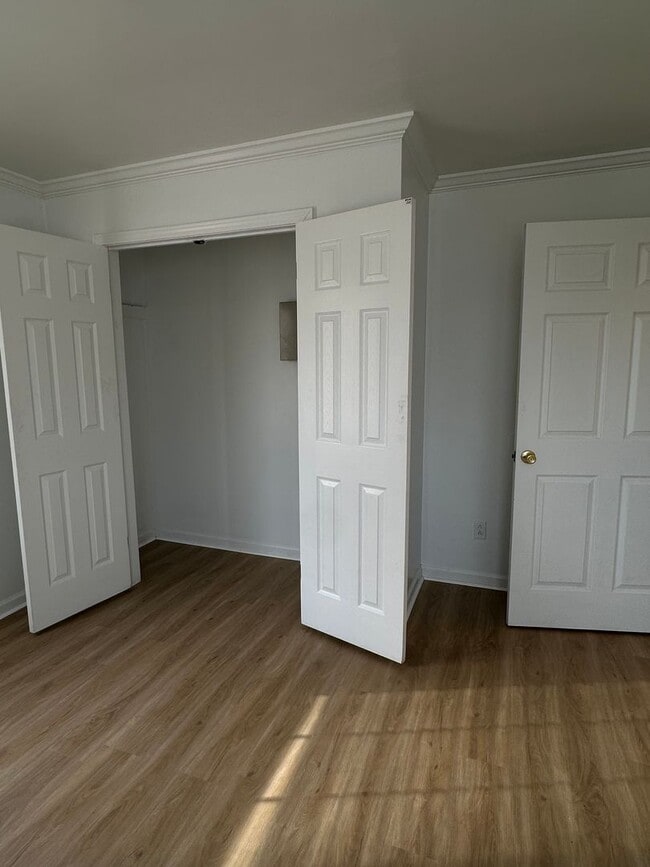 Building Photo - 3 Bedroom 2 Bath in East Tuscaloosa