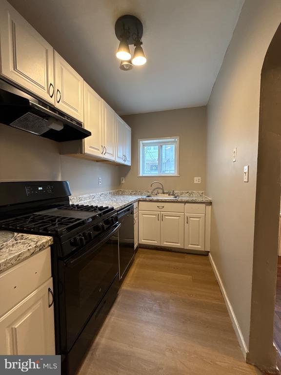 Building Photo - 1153 Atwood Rd