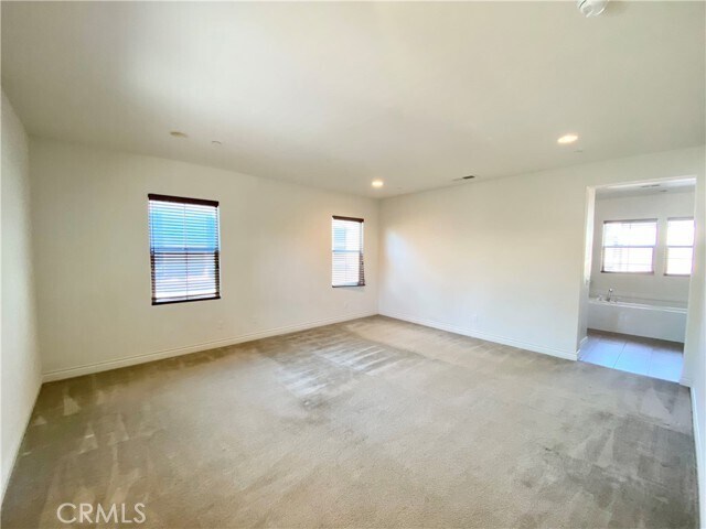Building Photo - 124 Coyote Brush