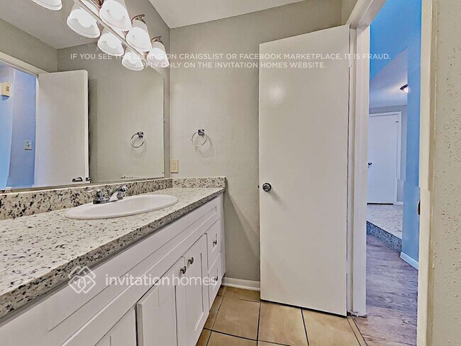 Building Photo - 1118 Red Rock Canyon Dr