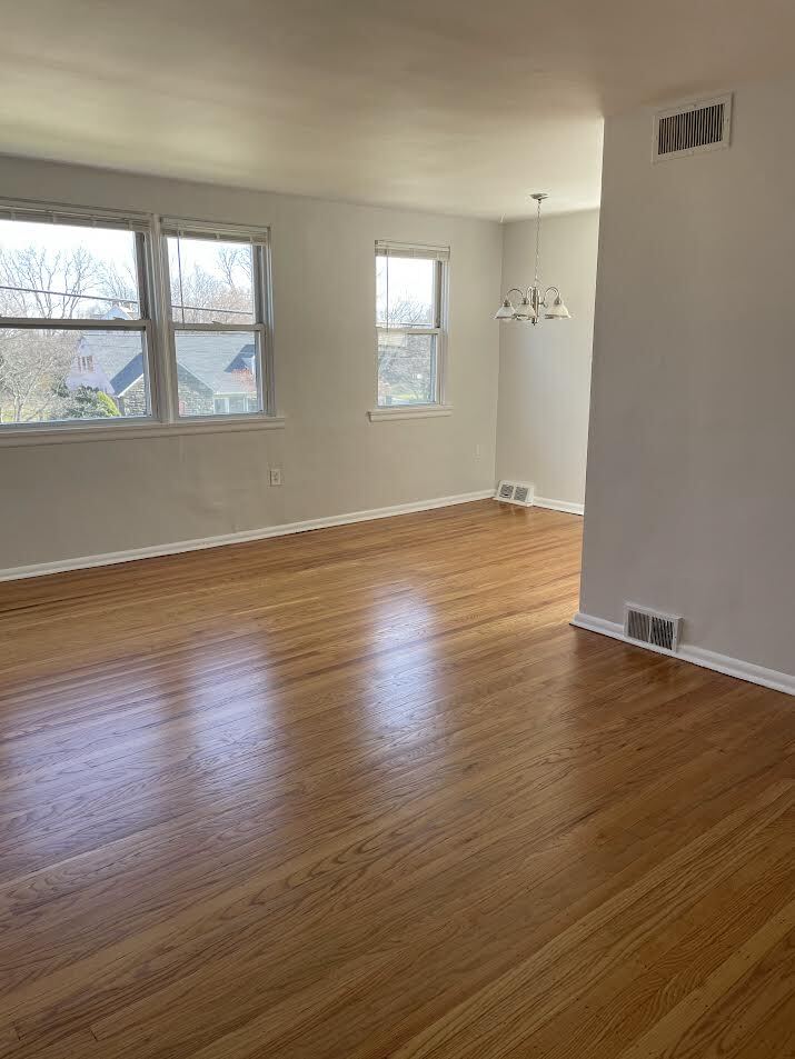 Building Photo - 3518 Rhoads Ave