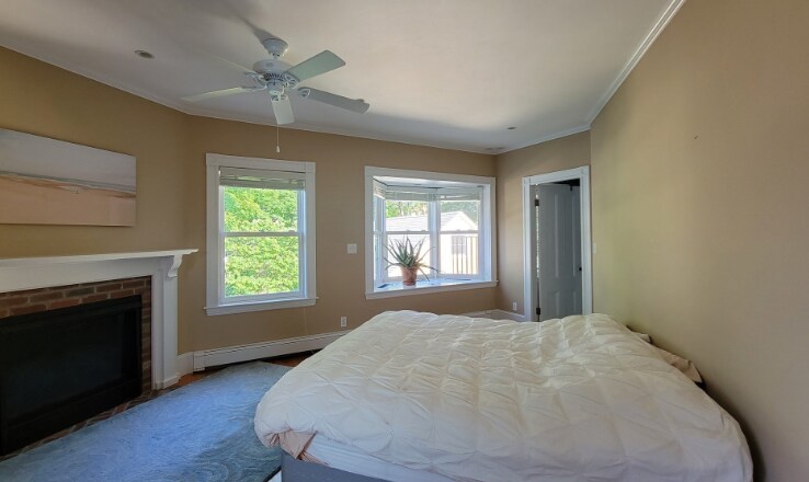 Building Photo - 52 Hillsdale Rd