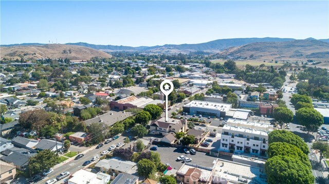 Building Photo - 440 Pacific St