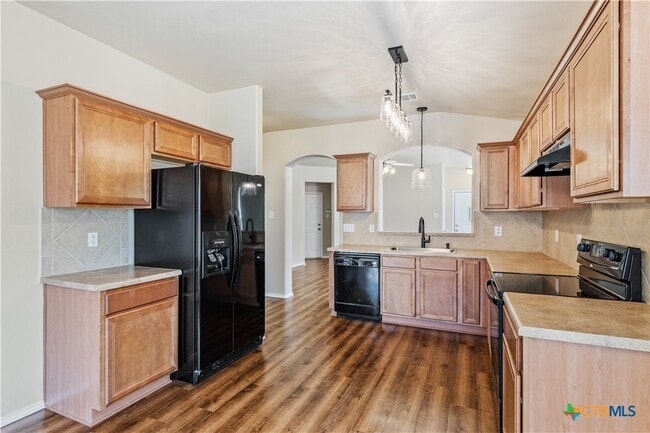 Building Photo - 9816 Tully Weary Ln