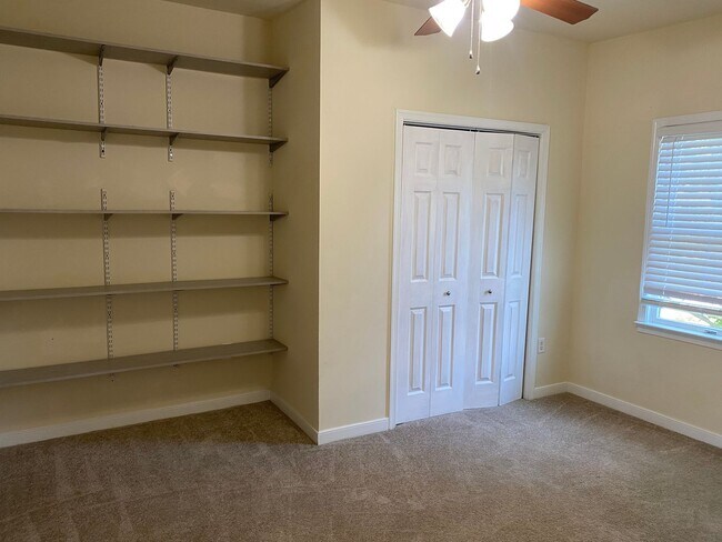 Building Photo - Quiet Cozy Northside Home for Rent