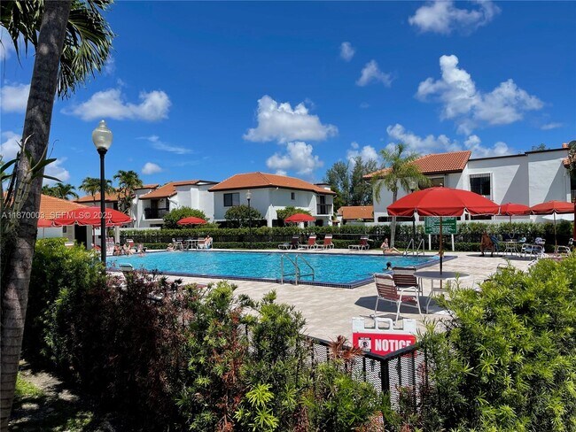 Building Photo - 1301 SW 124th Ct