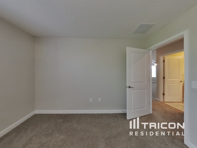 Building Photo - 3360 Cordgrass Pl