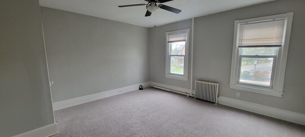 Primary Bedroom - 439 E Main St