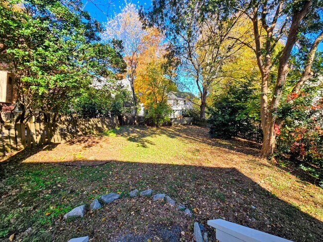 Building Photo - 2317 Declaration Dr