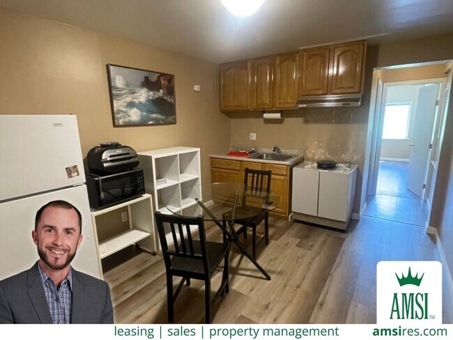 Primary Photo - Cozy apartment unit in middle of Sunset re...