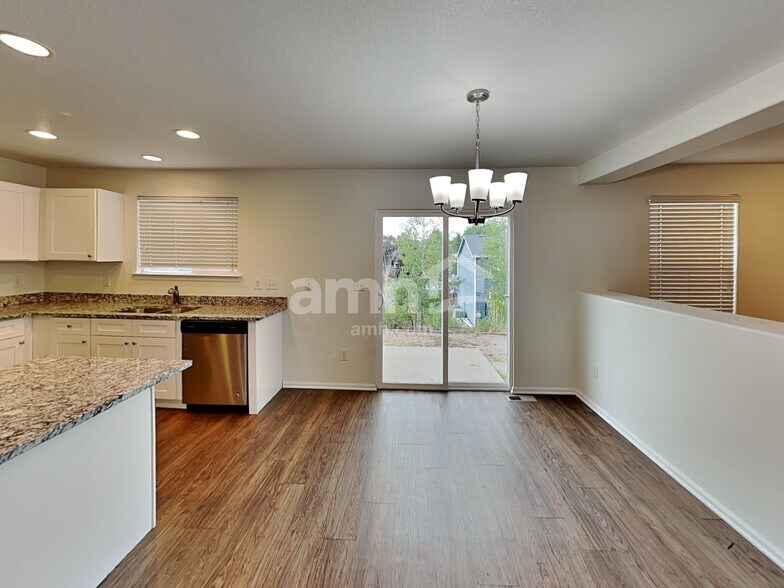 Building Photo - 5479 S Shawnee Way