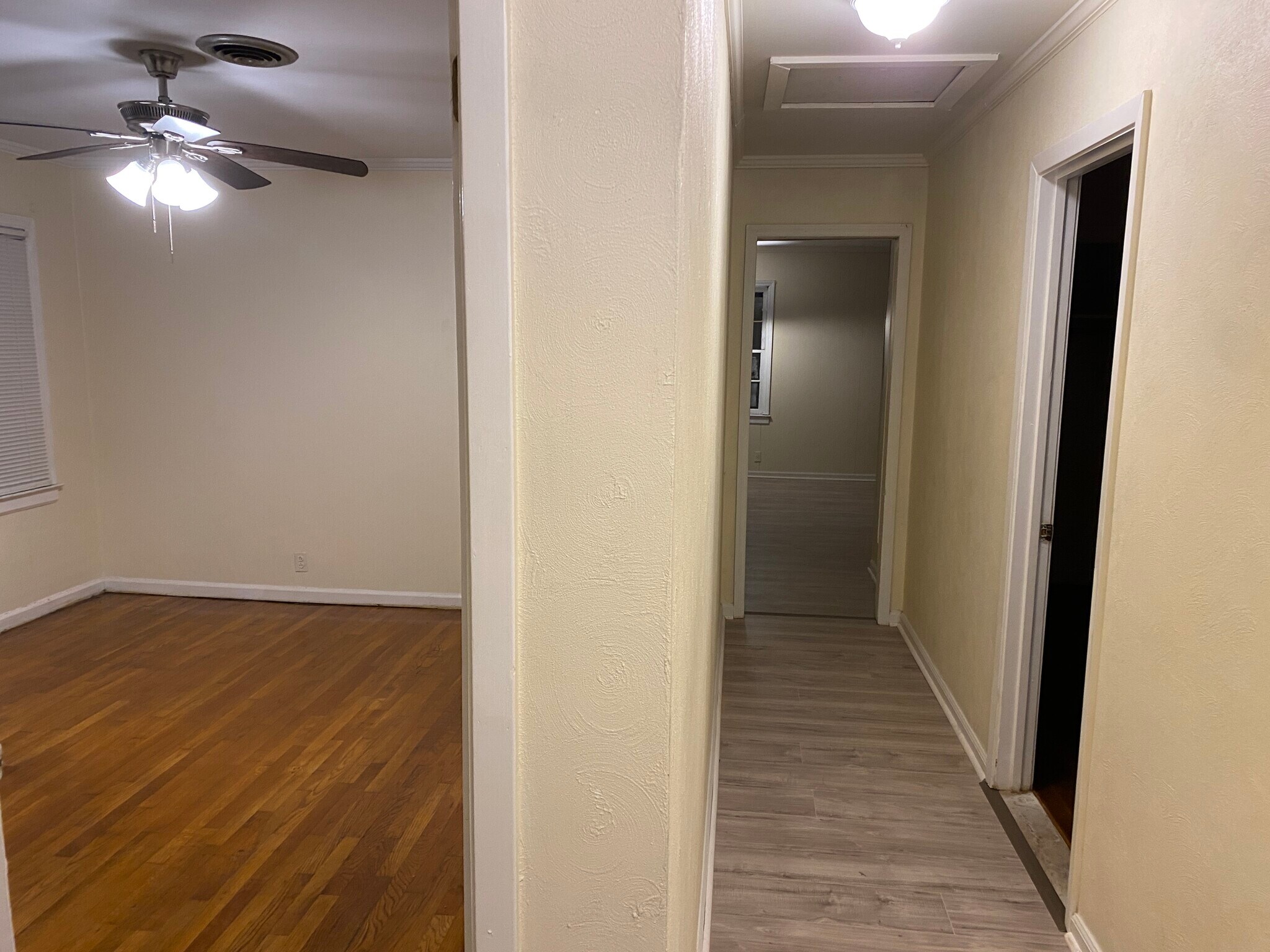 Building Photo - 374 E Monroe Ave