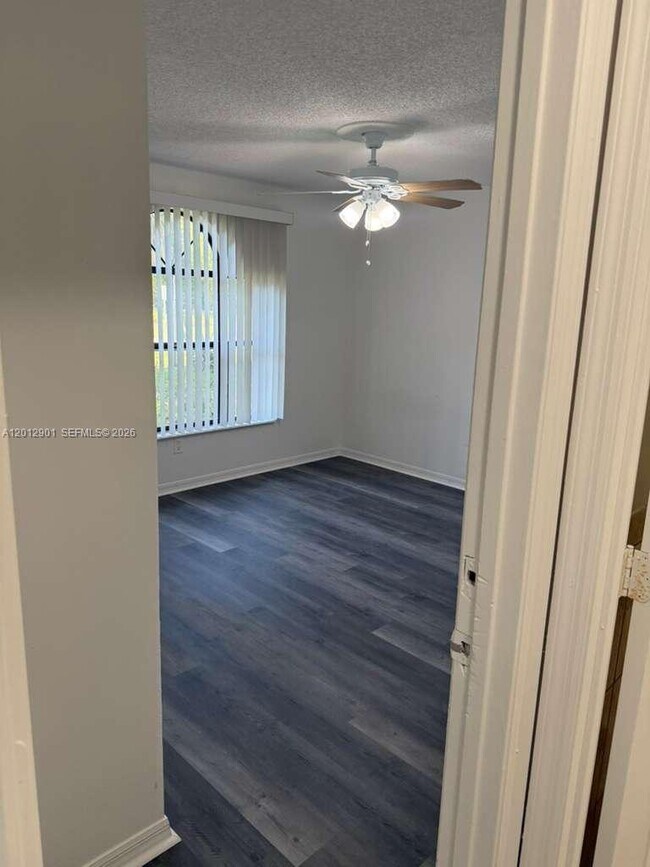 Building Photo - 7403 Winter Garden Pkwy