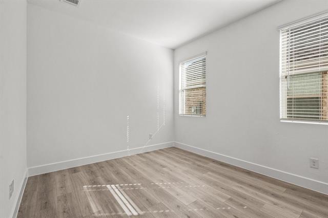 Building Photo - 3504 Clover Leaf Ln