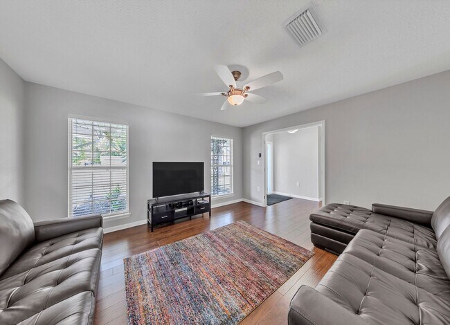 Building Photo - Beautiful 3 Bedroom in Fort Walton Beach