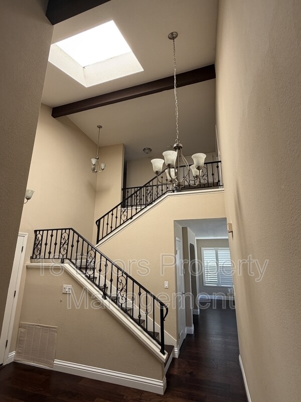 Building Photo - 11035 Forestview Ln