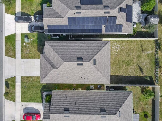 Building Photo - 2119 Tay Wes Dr