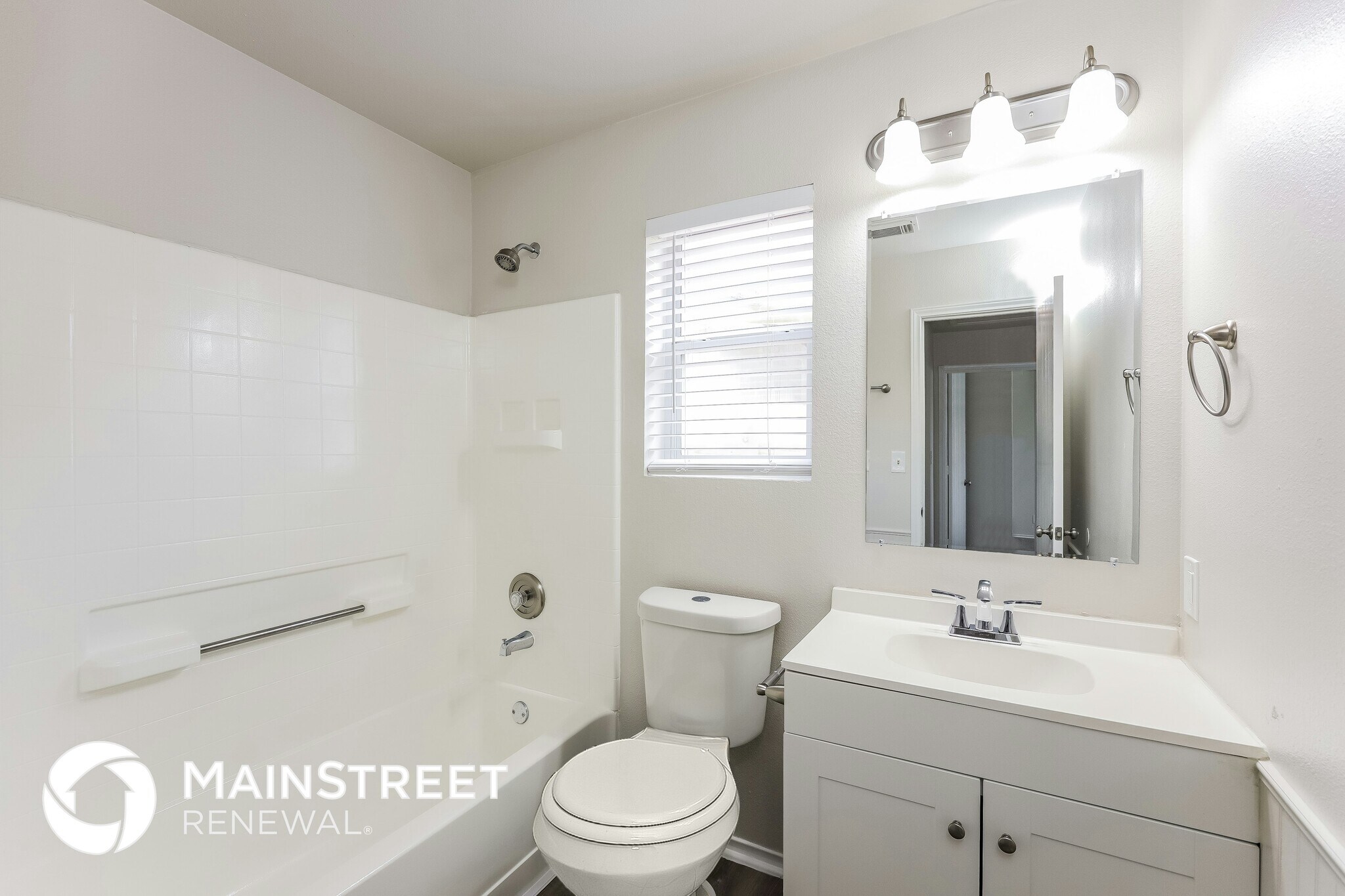 Building Photo - 206 Lebanon St