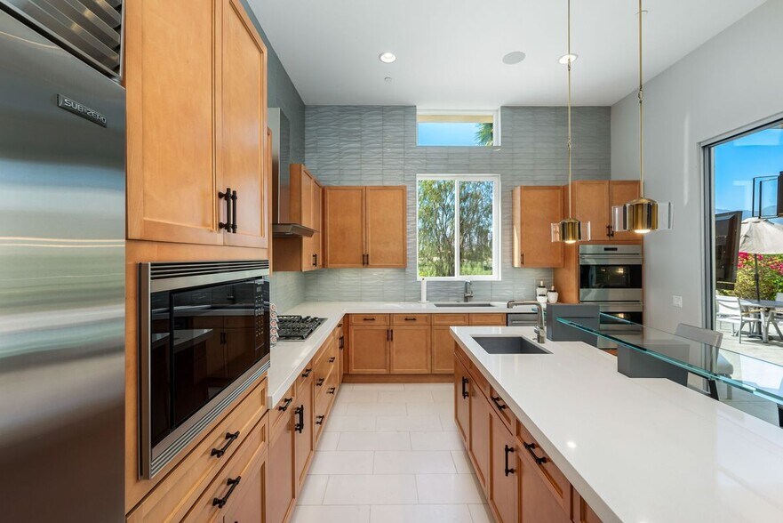 Building Photo - 4138 Indigo St
