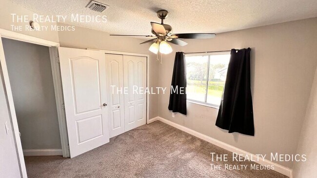 Building Photo - 430 Red Coat Ln