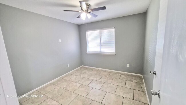 Building Photo - 23054 Banquo Dr