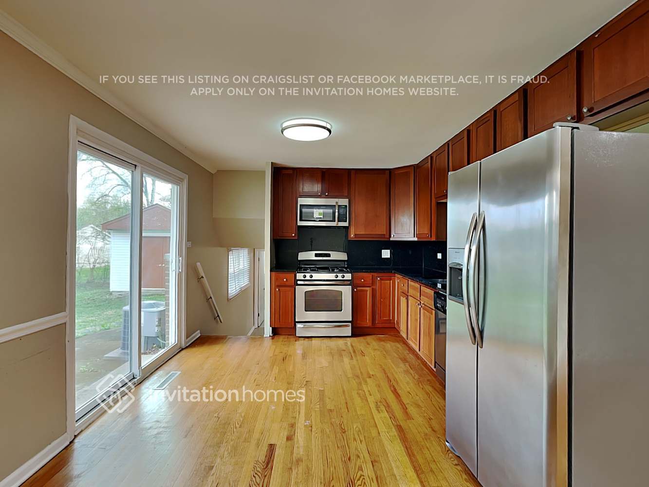 Building Photo - 14723 Menard Ave