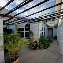 Building Photo - 1331 Barrington Way