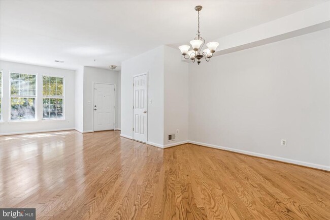 Building Photo - 20238 Portsmouth Blvd