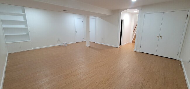 Building Photo - 12812 Bluet Ln
