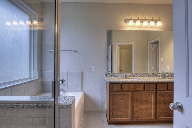 Building Photo - 21215 Flowering Dogwood Cir