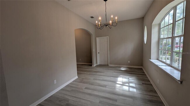 Building Photo - 2606 Fiddlestick Cir