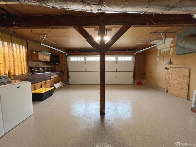 Building Photo - 1032 Everglades Dr