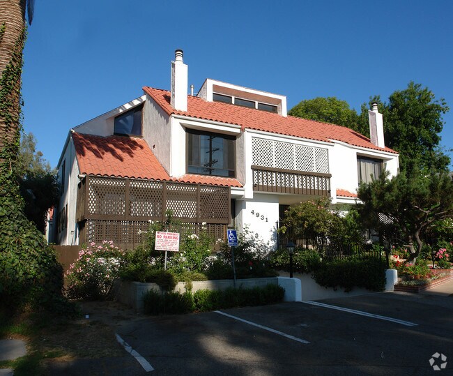 Primary Photo - 4931 Coldwater Canyon Ave