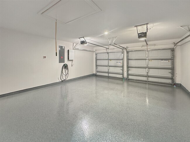 Building Photo - 5603 Ash Vly Dr