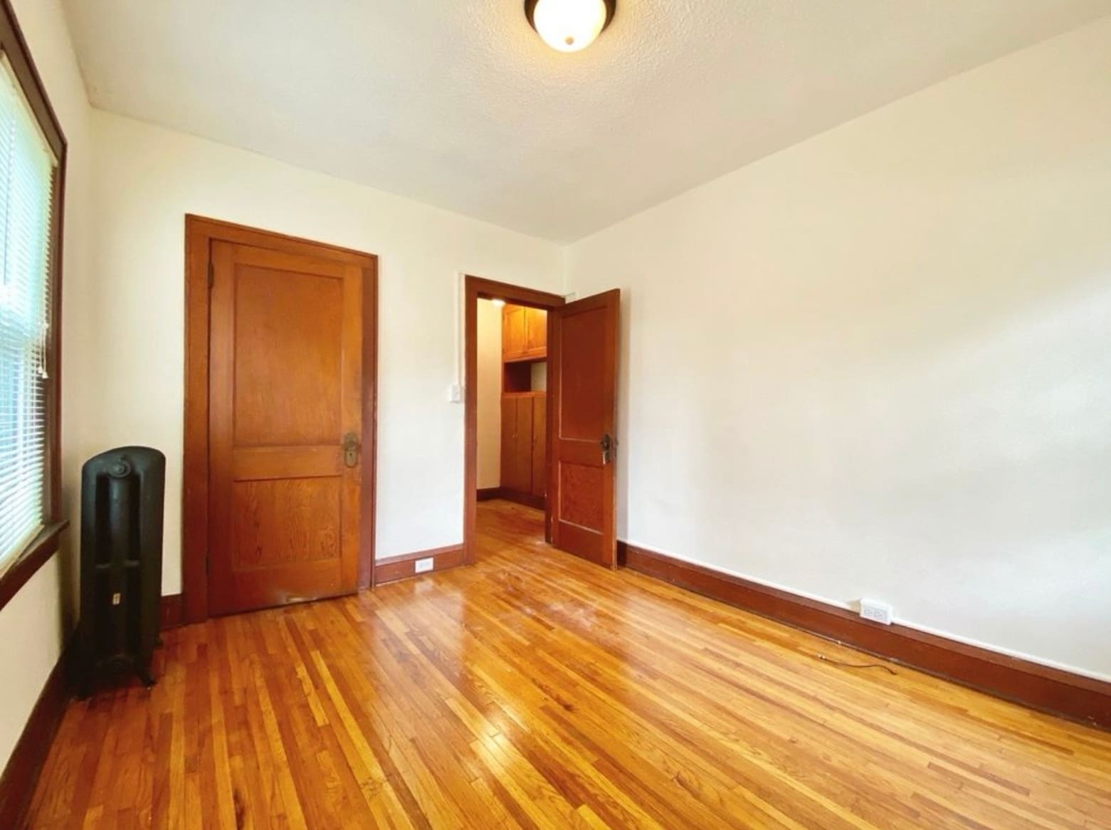 Upstairs Bedroom - 3912 Thomas Ave N